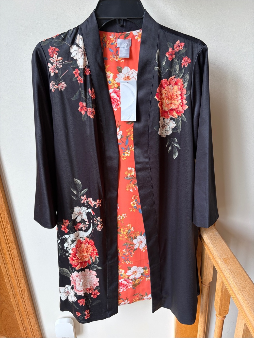 Chico’s Kimono Style Drama Duster Satin Embellished Beaded Size 0 = Small NWT